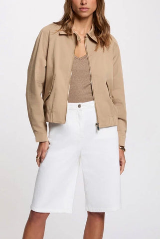 CHAQUETA CORTA BEIGE