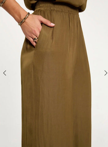 PANTALÓN FLUIDO ORO VIEJO