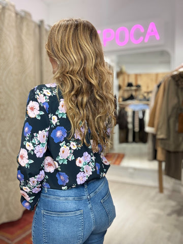 BLUSA FLORES