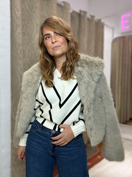ABRIGUITO TATIANA PELO BEIGE
