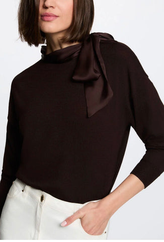 Jersey cuello con lazada
