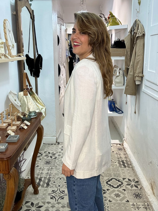AMERICANA CLAUDIA LINO