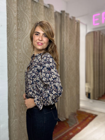 BLUSA FLORES MARINO