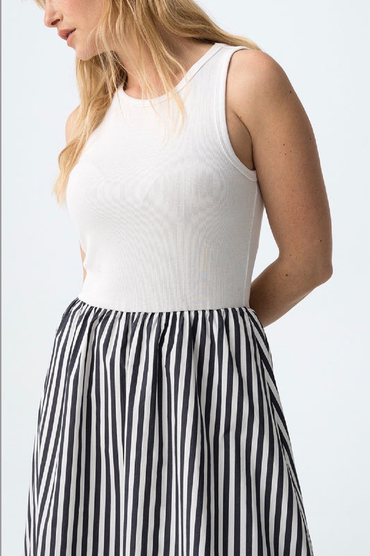 VESTIDO RAYADO
