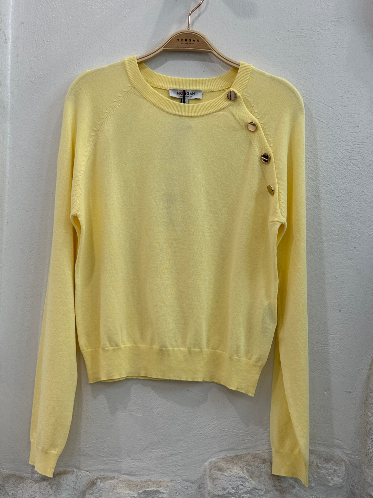 JERSEY BASICO BOTONES AMARILLO